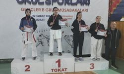 Eyyup Genç Fen Lisesi öğrencisi altın madalyanın sahibi oldu