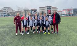 Sakarya Kadın FK U-17 Düzce’de Esti Geçti: 0-7