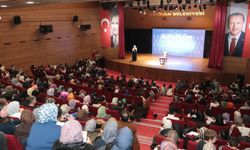 Serdivan’da “Ailede Maneviyat” söyleşisine yoğun ilgi