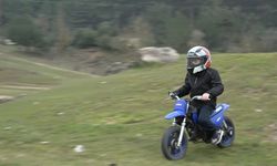 2 Yaşında Bisiklete, 4,5 Yaşında Motosiklete Bindi: Hedefi Pistler