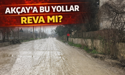 Akçay Köyü'nde bozuk yollara tepki