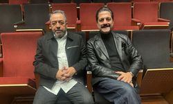 'Anne Kafamda Bit Var' oyununun dünya prömiyeri İstanbul'da gerçekleştirildi