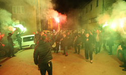 Mustafa Bozbey Arnavut Böreği Geleneğinde Vatandaşlarla Sahur Yaptı