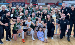 Arabica Coffee House Kadınlar 1. Ligi’nde Lider Yine Kazandı