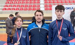 Sakaryalı Sporcular Taekwondo Grup Müsabakalarında Madalyaları Topladı