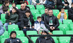 Tatangalar Yine Sahnedeydi: 90+4’te Gelen Golle Tribünler Yıkıldı