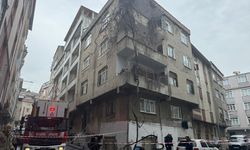 İstanbul'da bir binanın çatısında kısmi çökme meydana geldi