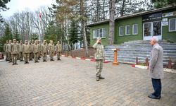 Kırklareli Valisi Turan, Bulgaristan sınırında nöbet tutan Mehmetçikle bayramlaştı