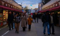 Sakarya’da Kitap Sokağı Ramazan Akşamlarının Buluşma Noktası Oldu