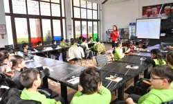 Osmangazi’de Çocuklara Afet Eğitimi: VR Teknolojisiyle Farkındalık Artıyor