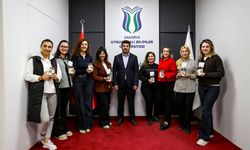 Rektör Sarıbıyık kadın personelin gününü kutladı