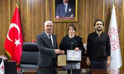 Şampiyon Öğrenciye Anlamlı Ödül