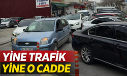 O caddede trafik sorunu bitmiyor!