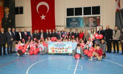 Ferizli’de 23 Nisan Coşkusu Sade Törenle Kutlandı