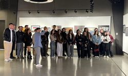 Derslerini fotoğraf sergisinde işlediler