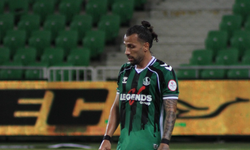 Kritik Maçta Kırmızı Kart! Serkan Yavuz Sakaryaspor’u 10 Kişi Bıraktı