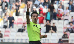 Sakaryaspor - Çorum FK Maçının Hakemi Belli Oldu