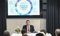 Milli Eğitim Bakanı Tekin 'Evlat Nöbetleri Gönüllülük Seferberliği' eğitimini ziyaret etti