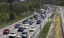 Bolu geçişinde trafik durma noktasına geldi