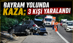 Bayram Yolunda Kaza: 3 Kişi Yaralandı