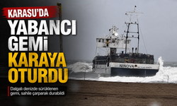 Karasu’da  yabancı gemi karaya oturdu