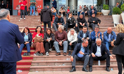 CHP Genel Merkezi Önünde Gerginlik: Ayça Taşkent Protestoya Katıldı