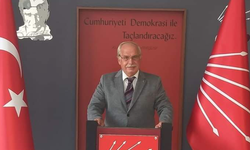 CHP’li Akbay’dan Demokrasi Mesajı
