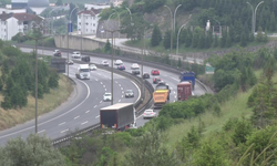 Bayram Trafiği Kocaeli Geçişinde Sürüyor
