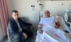 Akın’dan Bayramda Anlamlı Ziyaret