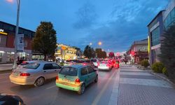 Adapazarı’nda Trafik Çilesi Her Akşam Büyüyor
