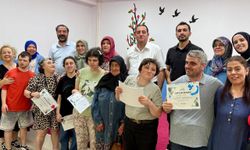 Engelsiz Hobi Atölyelerinde karne sevinci yaşandı