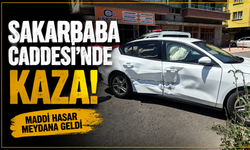 Sakarbaba Caddesi’nde Maddi Hasarlı Trafik Kazası