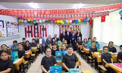 Başkan Alemdar miniklerin karne heyecanına ortak oldu