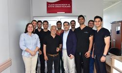 Balıkesir'de bir kişinin kopan başparmağı mikrocerrahiyle yerine dikildi