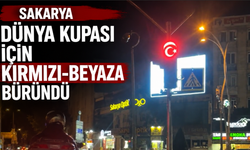 Sakarya Dünya Kupası İçin Kırmızı-Beyaza Büründü