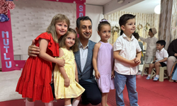 Pamukova’da Miniklerin Karne Sevinci