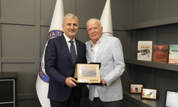 SATSO’dan Şansal Büyüka’ya Teşekkür Plaketi