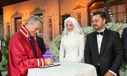 Sümeyye ve Semih Çifti Dünyaevine Girdi