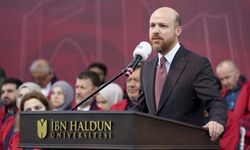 İbn Haldun Üniversitesi 8'inci mezunlarını uğurladı