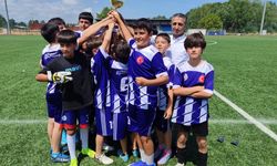 Kocaali’de Küçük Erkekler Futbol Turnuvası Tamamlandı