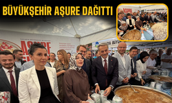 Büyükşehir aşure dağıttı