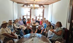 Kahraman Türk Kadınları Tiyatro Topluluğu’ndan Tarih ve Kültür Gezisi