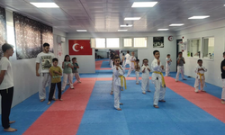Geyve’de Yaz Okulu Heyecanı: Çocuklar Sporla Buluşuyor