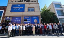 Bakan Uraloğlu AK Parti Sakarya İl Başkanlığı’nı ziyaret etti: “Sakarya yatırımlarla daha güçlü konuma ulaşacak”
