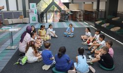 Sakarya Büyükşehir'in Çocuklarla Felsefe Atölyesi Başladı: Minikler Düşünerek ve Sorgulayarak Öğreniyor