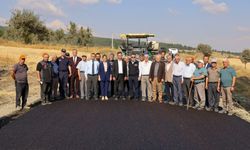 Bilecik'te yıl boyu 40 kilometre sıcak asfalt çalışması yapıldı