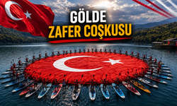 Dev Türk Bayrağı Sapanca Gölü’nde dalgalanacak
