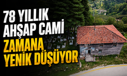 78 Yıllık Ahşap Cami Zamana Direniyor