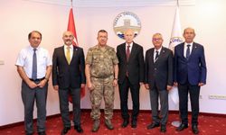 Tümgeneral Kolcu'dan Rektör Hatipler'e veda ziyareti