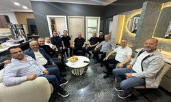 Milletvekili Kaya’dan mobilyacı esnafına ziyaret!